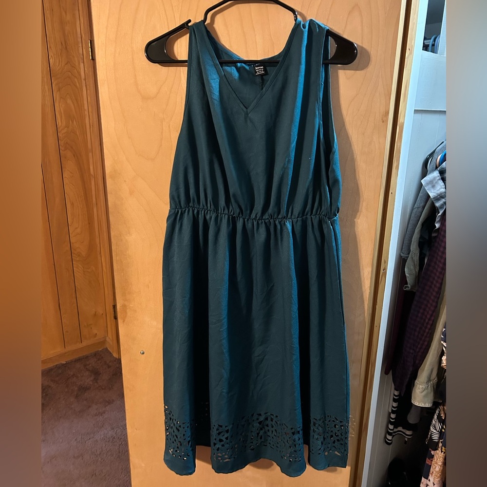 Women’s dress
